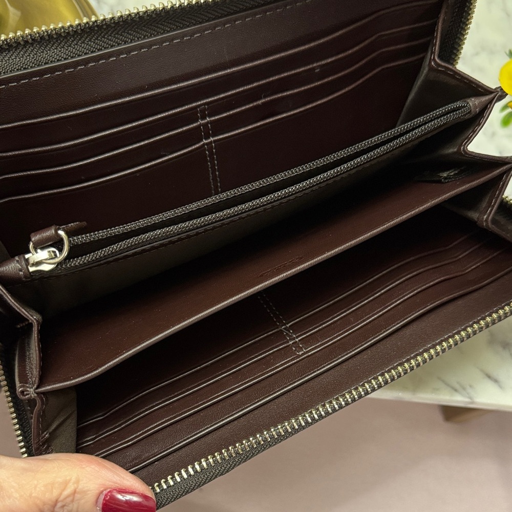 Coach Ashley Signature Sateen Tan and Brown Hobo Shoulder and Wallet PRISTINE! - Picture 9 of 16